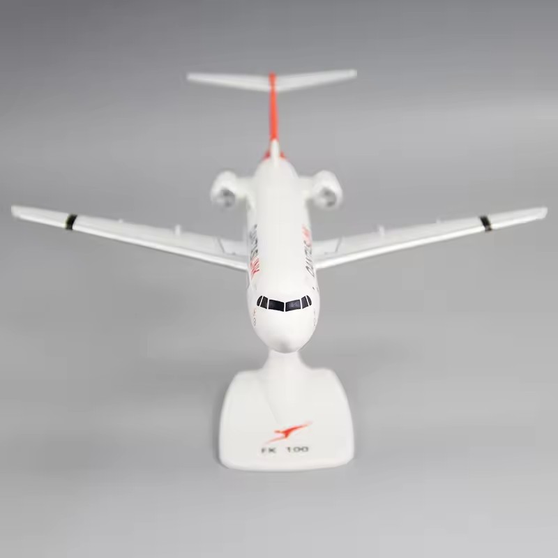 New 1:100 Scale Fokker FK-100  - Model Airplane Plastic incelemesi ve fiyatı